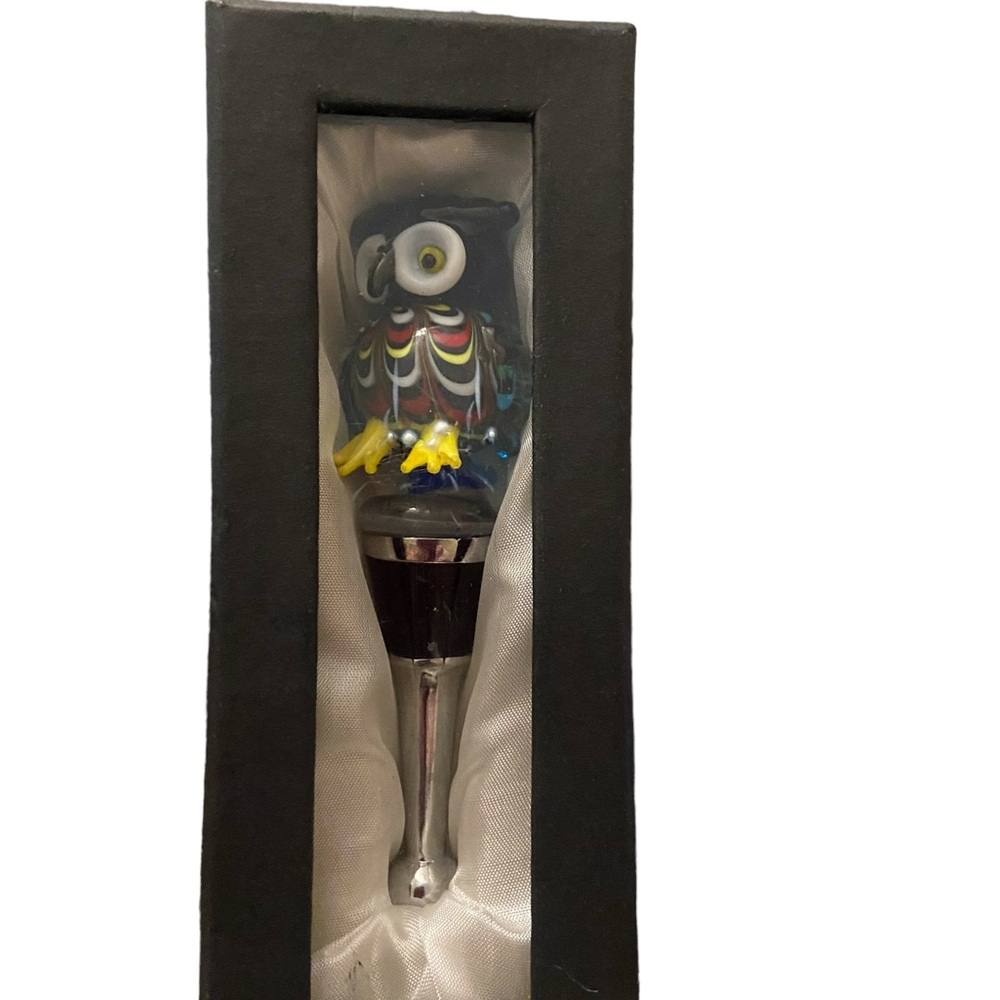 Wine bottle stopper